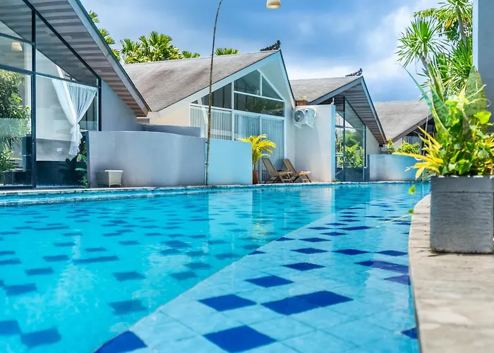 Вилла Luxury In - 2 Bedroom, Infinity Pool, Pet Friendly & Concierge Нуса-Дуа