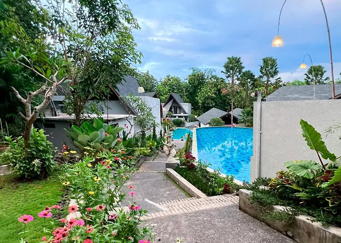 Вилла Luxury In - 2 Bedroom, Infinity Pool, Pet Friendly & Concierge