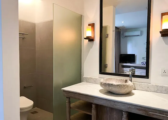 Luxury In - 2 Bedroom, Infinity Pool, Pet Friendly & Concierge Вилла Нуса-Дуа