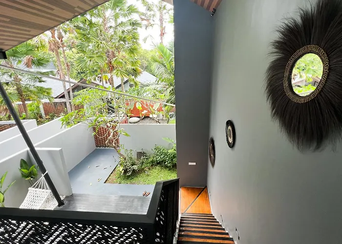 Luxury In - 2 Bedroom, Infinity Pool, Pet Friendly & Concierge