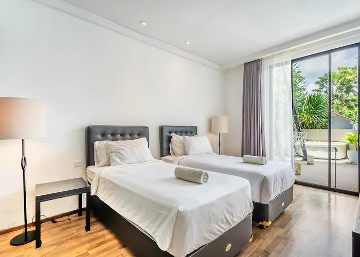 Luxury In - 2 Bedroom, Infinity Pool, Pet Friendly & Concierge Вилла *