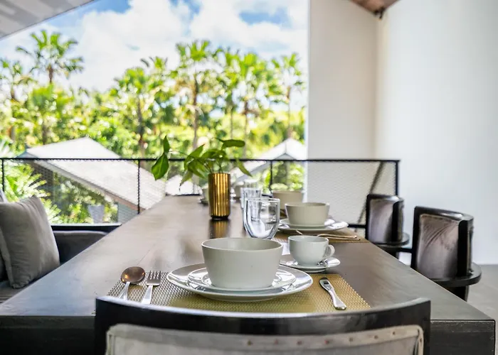 Luxury In - 2 Bedroom, Infinity Pool, Pet Friendly & Concierge Нуса-Дуа