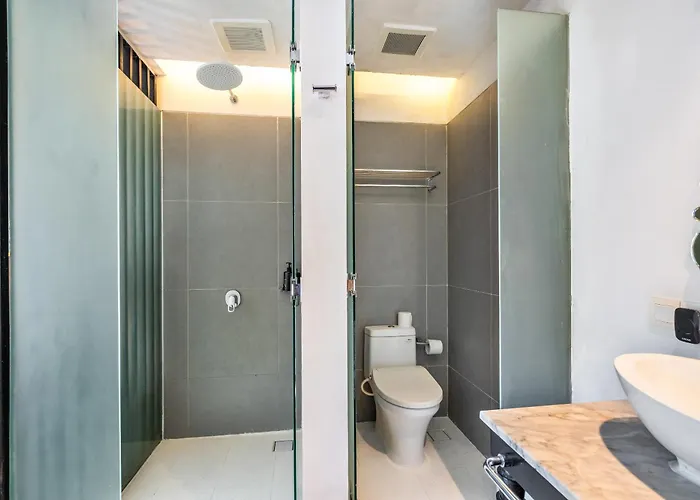 Вилла Luxury In - 2 Bedroom, Infinity Pool, Pet Friendly & Concierge *