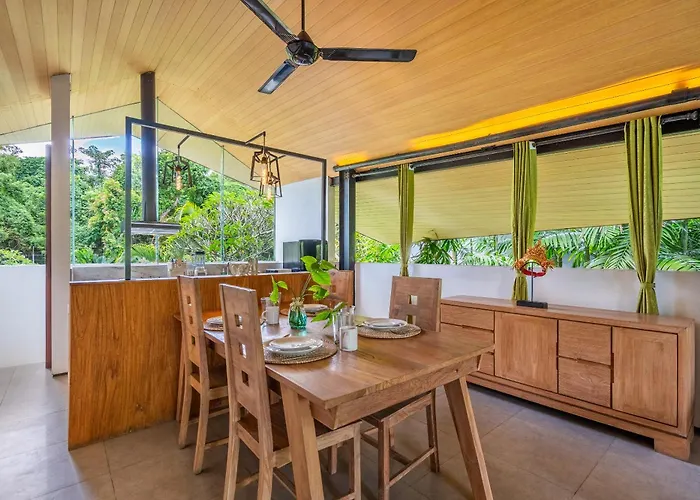 Luxury In - 2 Bedroom, Infinity Pool, Pet Friendly & Concierge * Нуса-Дуа